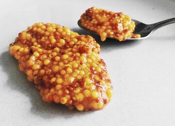 Диетолог Гончарова: горчица избавит от тяжести после еды