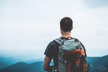 Профессор Дзидзария: большинству людей не хватает сна и спорта