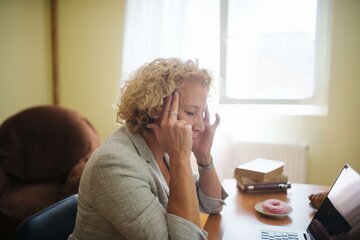 Косметолог Киселева: стресс ускорит появление морщин