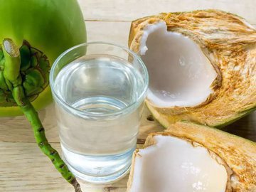 4 преимущества кокосовой воды для снижения веса