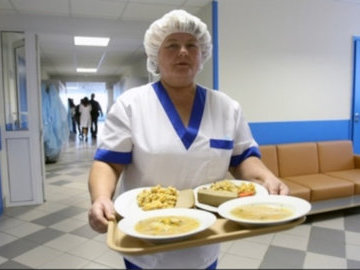 Детскую больницу в Саратове проверят после сообщения о червях в еде