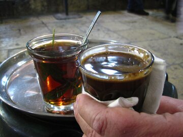 Малышева: чай и кофе дарят энергию