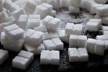 Доктор Зухра Павлова рассказала, что произойдет, если отказаться от сахара на неделю