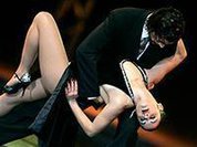 Ученые: Танцы помогают бороться с болью