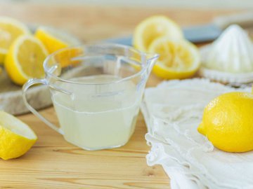 Лимонный сок по утрам помогает в потере веса!