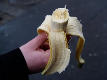 Food and Function: смузи с бананом мешает усвоению витаминов