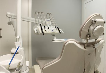 Стоматолог Калинин рассказал, как экстренно снять зубную боль