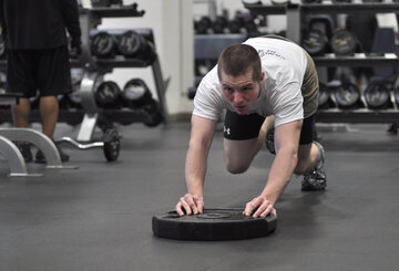 Врач Хачирова: резкая физическая нагрузка грозит инсультом