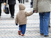 Суррогатных матерей заменит робот