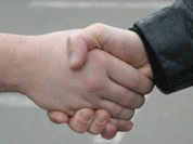 Успешная трансплантация обеих рук. Год спустя…