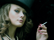 У курильщиков реже подскакивает давление