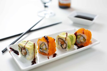 Хирург Умнов: употребление суши увеличивает риск заражения паразитами