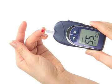 Исследователи: диабетикам не нужно часто измерять уровень сахара