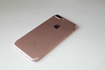 Малышева: телефоны вечером ухудшают качество сна