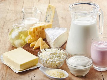 Диетолог Пегова посоветовала, какие молочные продукты надо исключить из рациона