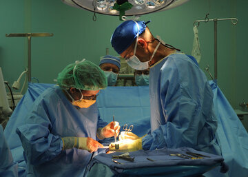 JAMA Surgery: хирурги чаще других врачей умирают от рака