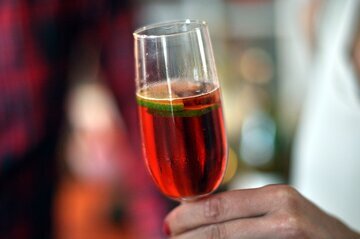 Врач Неронов: суррогатный алкоголь доведет до слепоты