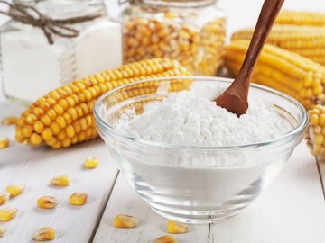 9 Ингредиентов, которые могут заменить кукурузный крахмал в кулинарии