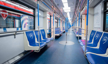 Врач Ярцева опровергла миф о заражении от поручней в транспорте