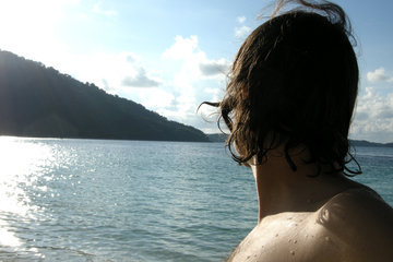 Врач Егорова: сон с мокрой головой грозит размножением бактерий