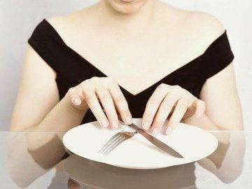 Почему интервальное голодание не помогает похудеть
