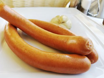 Хирург Гадзиян: обработанное мясо ускоряет старение