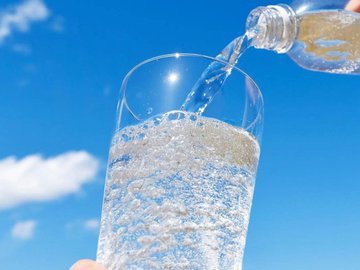 4 причины, почему газированная вода может принести пользу вашему здоровью