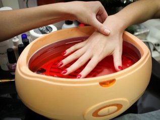 Парафинотерапия: когда красота не требует жертв