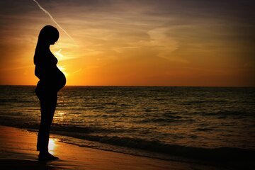 JCEM: сбой гормонов до беременности грозит аутизмом у ребенка