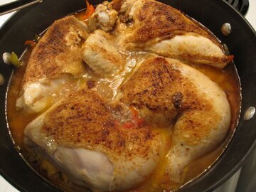 Диетолог Хохлова: куриная грудка содержит мало жира