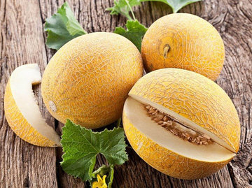 Врачи рассказали, кому нельзя есть дыню