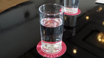 Врач Лопатина: стакан воды натощак не будит ЖКТ