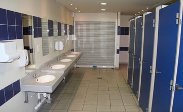 Врач Уильямс: справиться с недержанием мочи помогут упражнения