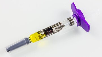 Врач Скорогудаева: «уколы красоты» дома доведут до фиброза