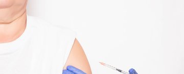 В Великобритании стартовали испытания первой вакцины для лечения меланомы