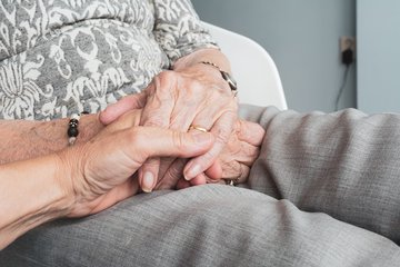 Невролог Чупанова: деменция чаще появляется у людей с Альцгеймером