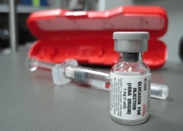 Мясников: риск диабета растет на 40% при наличии болезни у родителей