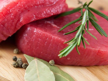 Онкологи рассказали, от каких продуктов нужно отказаться